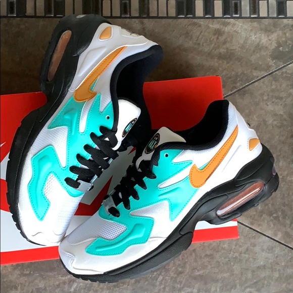 W NIKE AIR MAX2 LIGHT WHITE/AMBER RISE-AURORA GREE - Picture 16 of 16